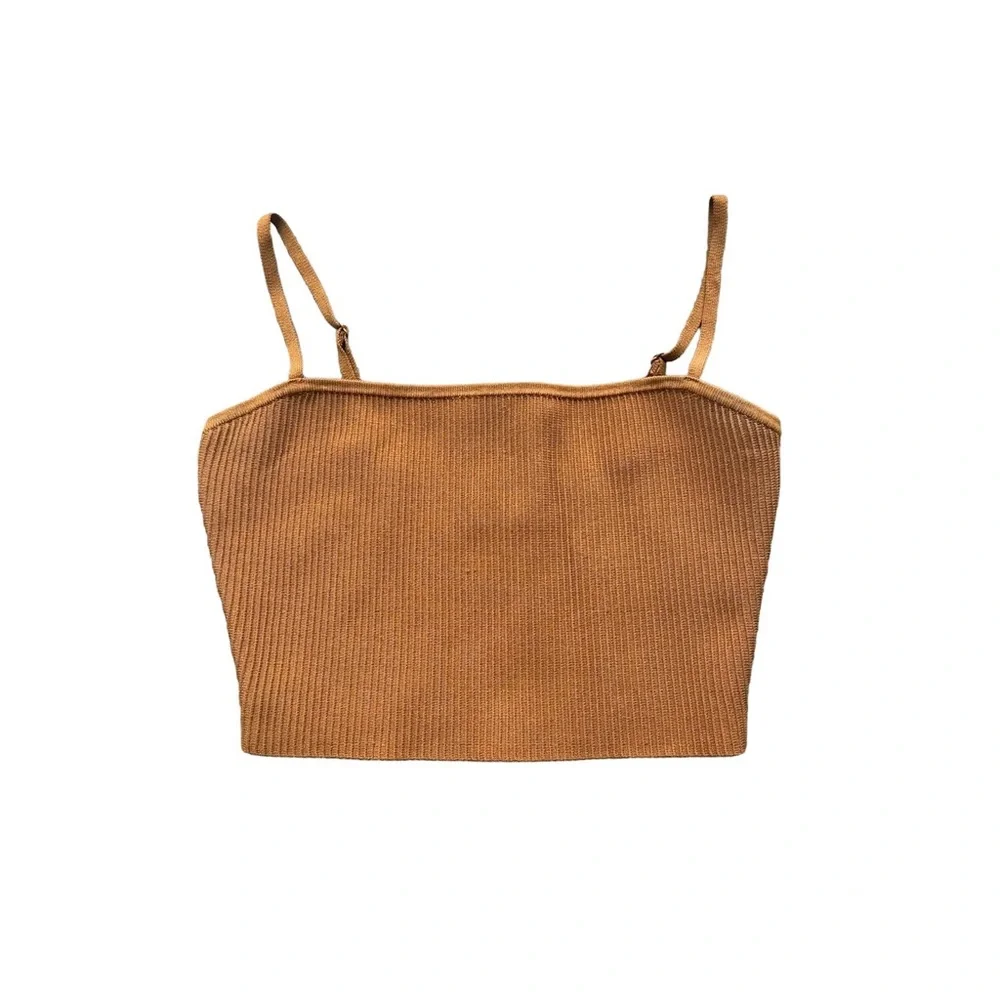 Babaton by Aritzia Sculpt Knit Cami Cropped Tank - Picture 2 of 6